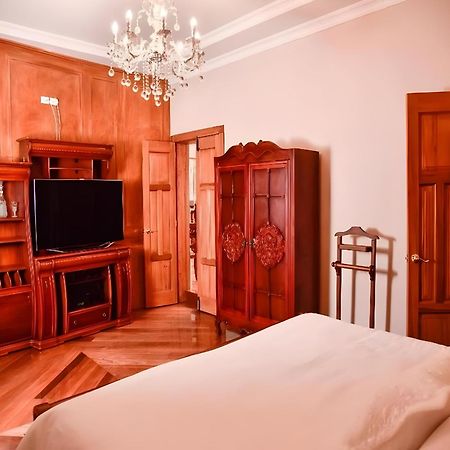 Hotel Boutique Casa Ruth En Cuenca Kültér fotó