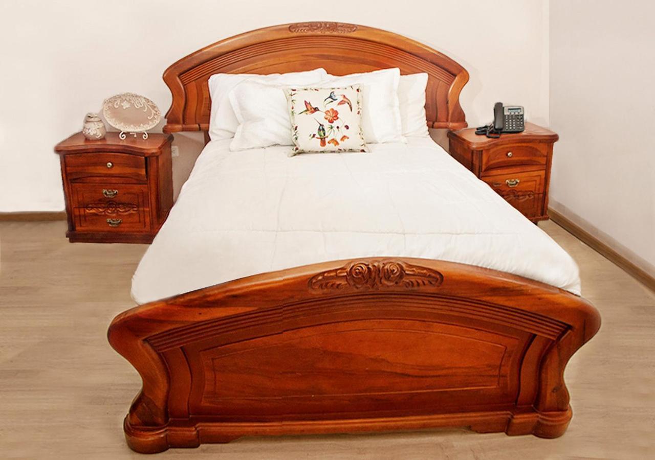 Hotel Boutique Casa Ruth En Cuenca Kültér fotó
