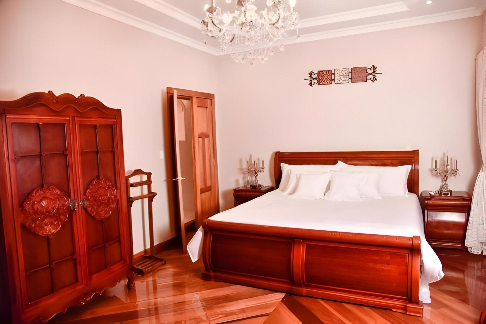 Hotel Boutique Casa Ruth En Cuenca Kültér fotó