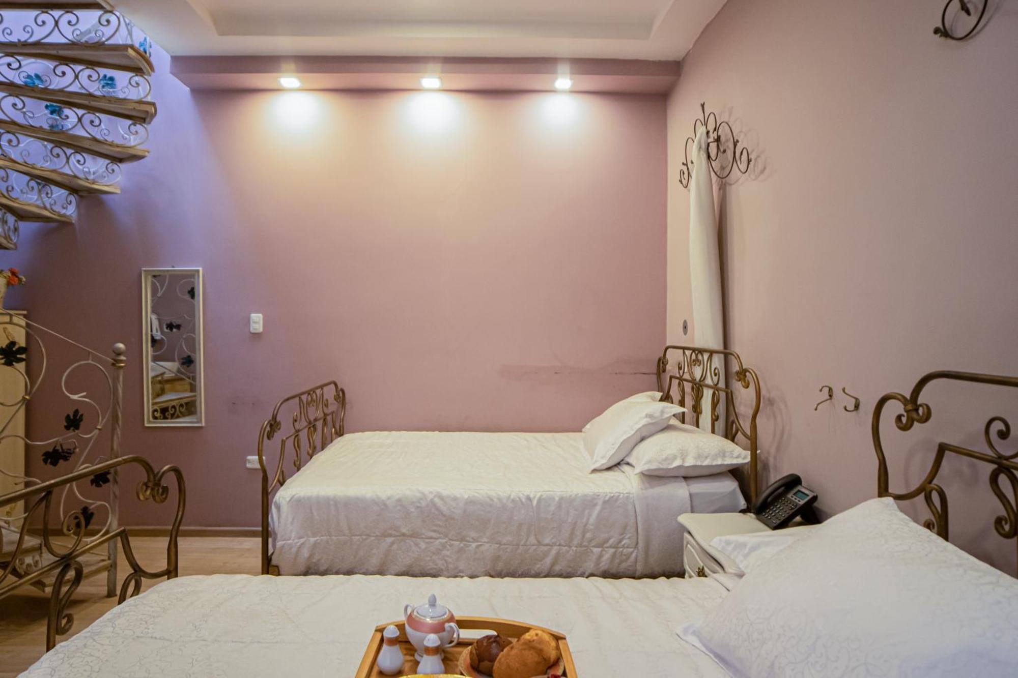 Hotel Boutique Casa Ruth En Cuenca Kültér fotó